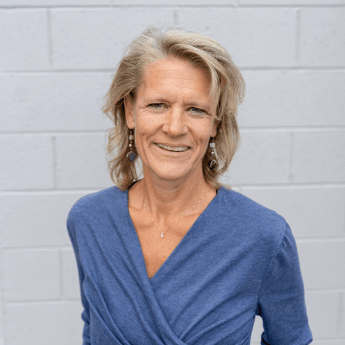 Heidi J. De Young, CKBD